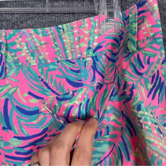 Lilly Pulitzer Womens 2 5" Callahan Shorts Pink Sunset Coco Breeze Vaca Beach - Picture 5 of 11